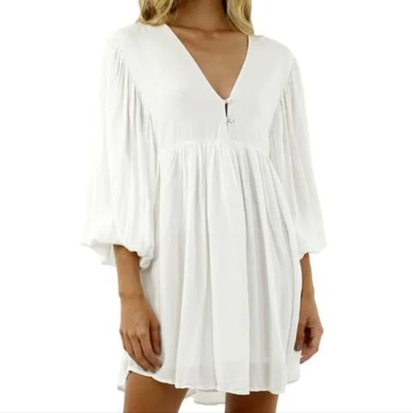 70s inspired bell sleeve dress - Picture 2 of 6